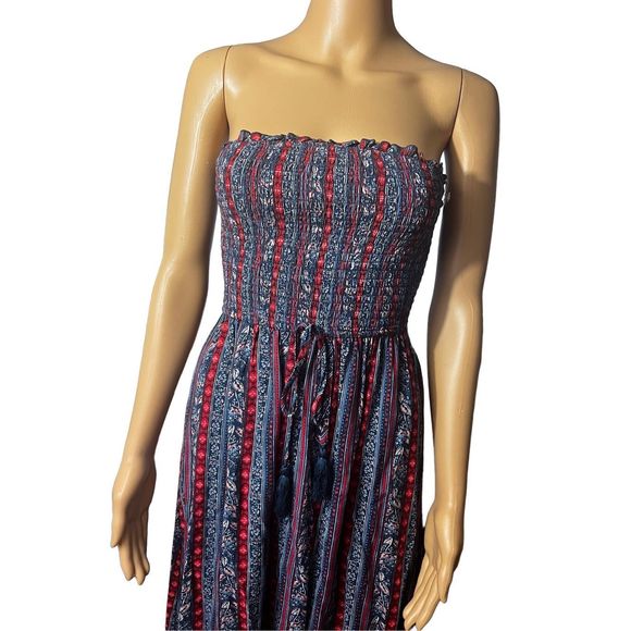 BAND OF GYPSIES Bohemian Smocked Peasant Maxi Dress - Picture 3 of 5